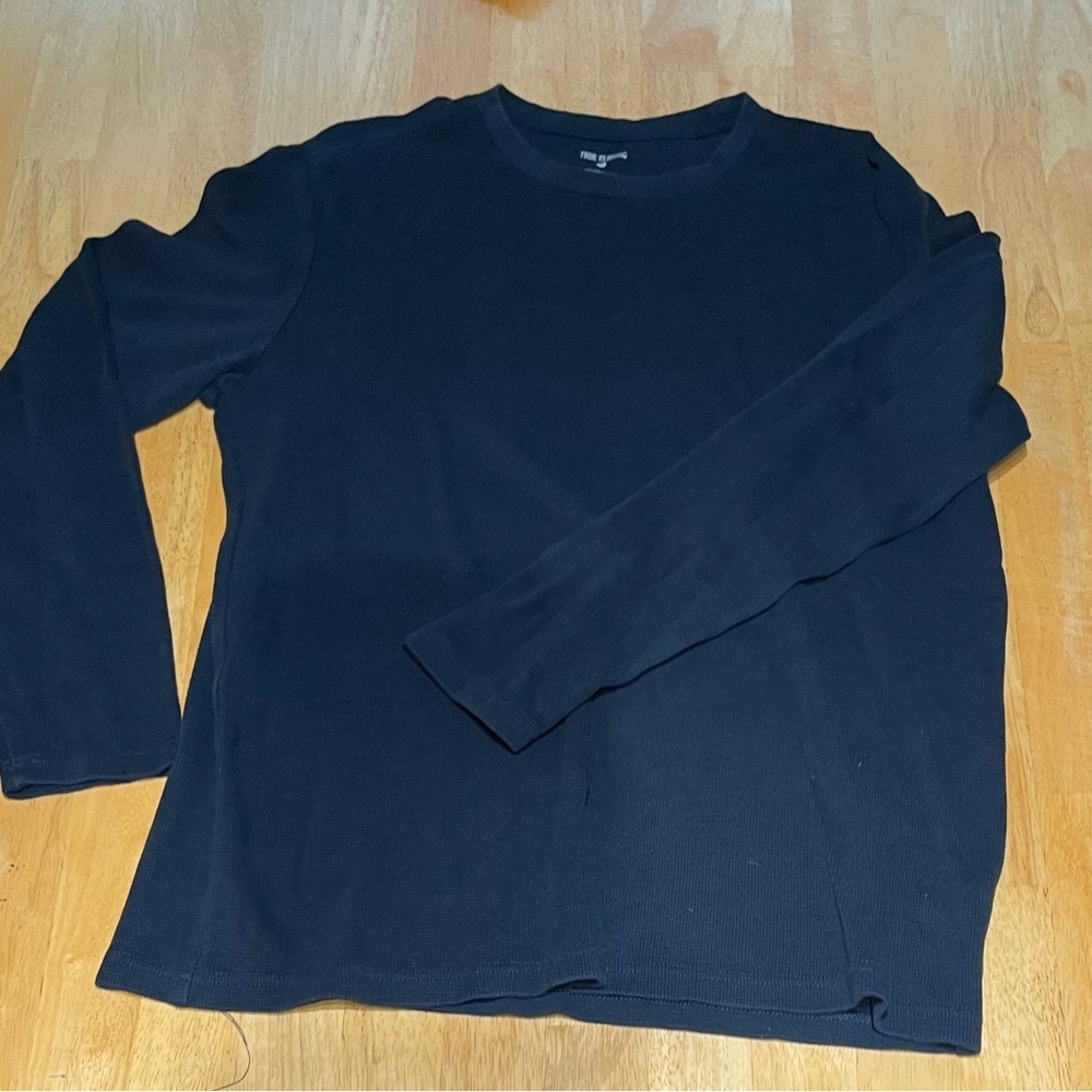 Men's Navy Long Sleeve Tee
